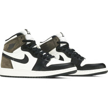 Load image into Gallery viewer, Nike Air Jordan 1 High &quot;Mocha&quot; (GS)
